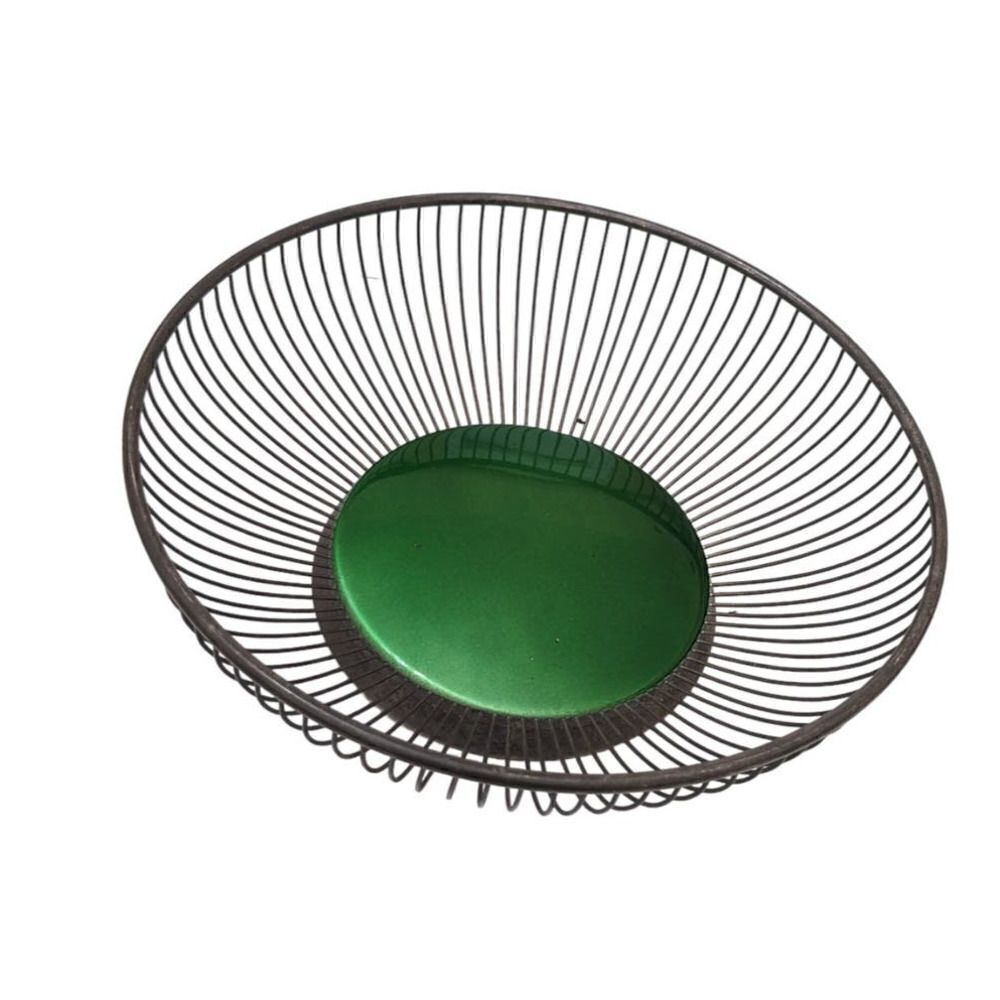 Midcentury Round Wire Fruit Bowl with Atomic‎ Green Wallace Wired Atomic Bowl